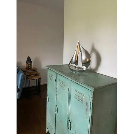 1-bedroom * Tating